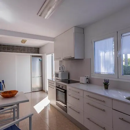 Casa De La Isabel - 4 Bedroom With Large Terrace And Sea Views Son Bou