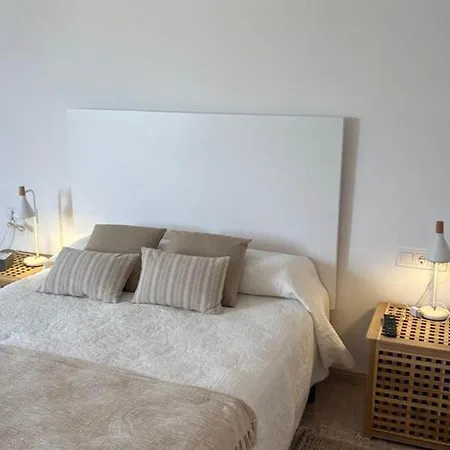 Casa De La Isabel - 4 Bedroom With Large Terrace And Sea Views *
