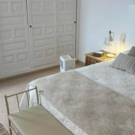 Casa De La Isabel - 4 Bedroom With Large Terrace And Sea Views