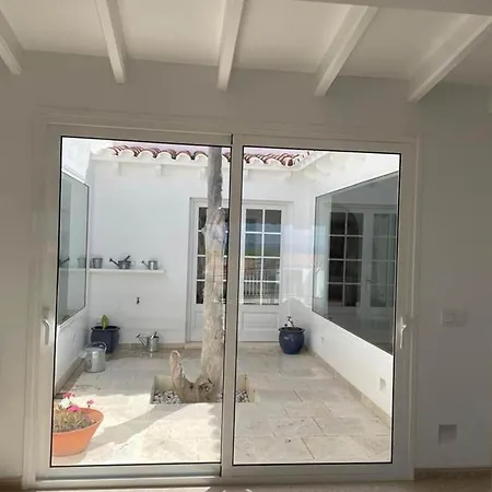 Casa De La Isabel - 4 Bedroom With Large Terrace And Sea Views *