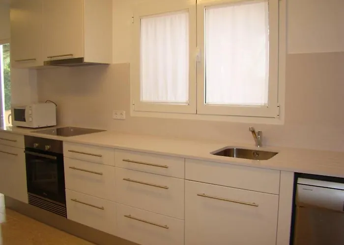 Casa De La Isabel - 4 Bedroom With Large Terrace And Sea Views Villa Son Bou